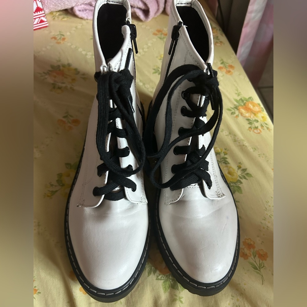 White combat boots